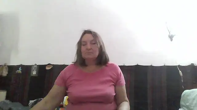Snapshot of AnnaLive570 chatting on June 18, 2026, 12:42 pm AnnaLive570 online show from June 18, 2026, 12:42 pm