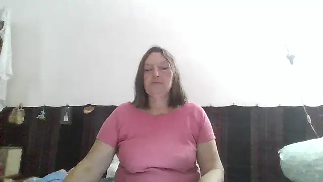 Snapshot of AnnaLive570 chatting on June 19, 2026, 3:05 pm AnnaLive570 online show from June 19, 2026, 3:05 pm