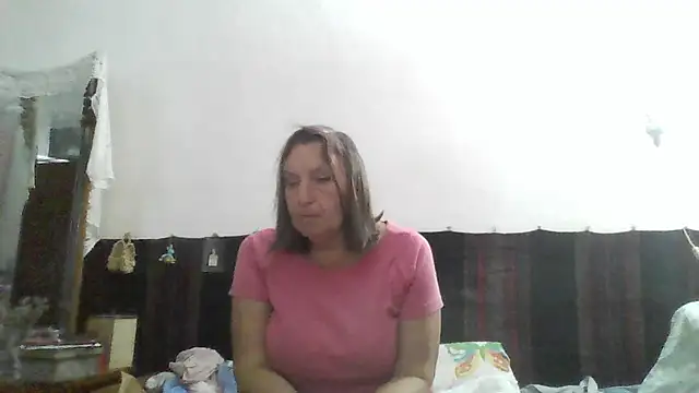 Snapshot of AnnaLive570 chatting on June 24, 2026, 3:33 pm AnnaLive570 online show from June 24, 2026, 3:33 pm