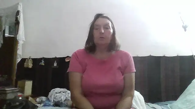 Snapshot of AnnaLive570 chatting on June 27, 2026, 12:26 am AnnaLive570 online show from June 27, 2026, 12:26 am