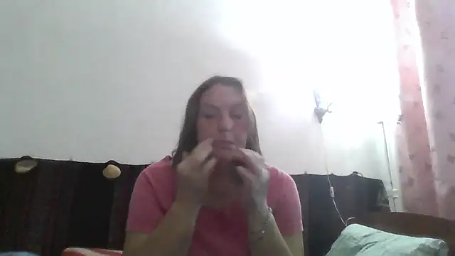 Snapshot of AnnaLive570 chatting on June 28, 2026, 3:18 pm AnnaLive570 online show from June 28, 2026, 3:18 pm