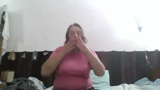 Snapshot of AnnaLive570 chatting on July 11, 2026, 10:29 am AnnaLive570 online show from July 11, 2026, 10:29 am