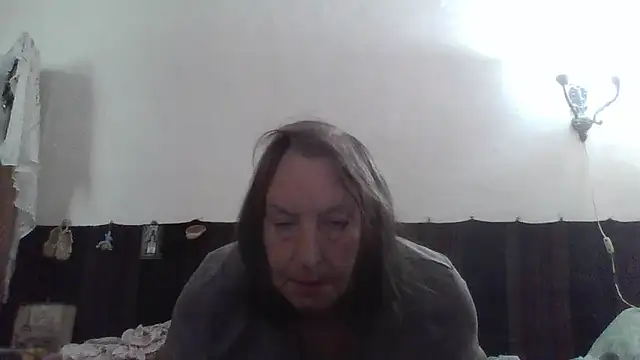 Snapshot of AnnaLive570 chatting on July 18, 2026, 1:48 pm AnnaLive570 online show from July 18, 2026, 1:48 pm
