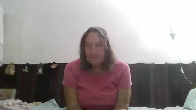 Snapshot of AnnaLive570 chatting on July 19, 2026, 3:32 am AnnaLive570 online show from July 19, 2026, 3:32 am