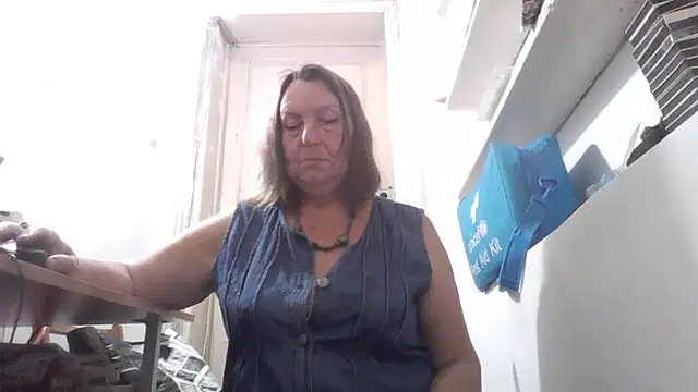 Snapshot of AnnaLive570 chatting on July 20, 2026, 11:12 am AnnaLive570 online show from July 20, 2026, 11:12 am