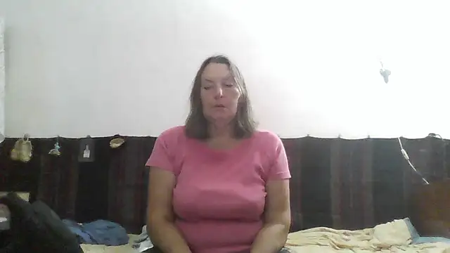 Snapshot of AnnaLive570 chatting on July 26, 2026, 3:52 pm AnnaLive570 online show from July 26, 2026, 3:52 pm