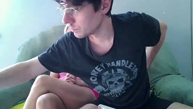 Eric Basilio online show from September 26, 2025, 11:47 am