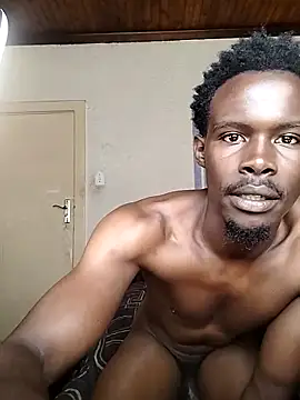 Snapshot of donchico0 chatting on April 2, 2026, 12:36 pm donchico0 online show from April 2, 2026, 12:36 pm