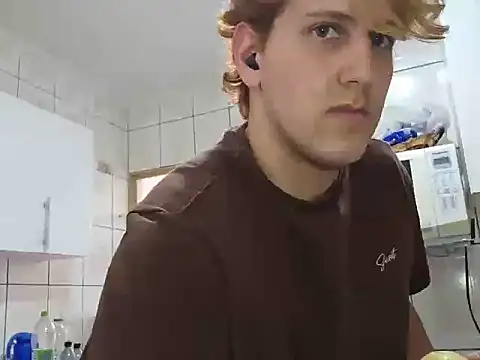 vinialnc online show from September 8, 2025, 4:50 pm