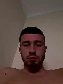 Snapshot of Johnclips2 chatting on October 16, 2025, 12:44 am Johnclips2 online show from October 16, 2025, 12:44 am