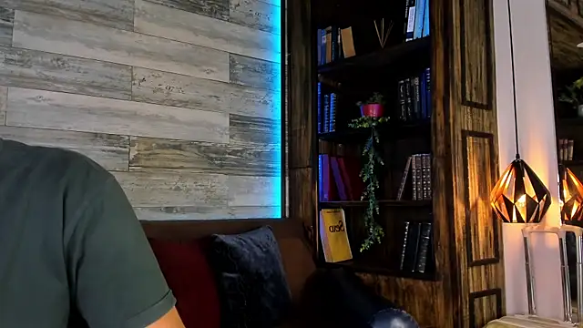 B Wild online show from April 25, 2026, 3:20 am