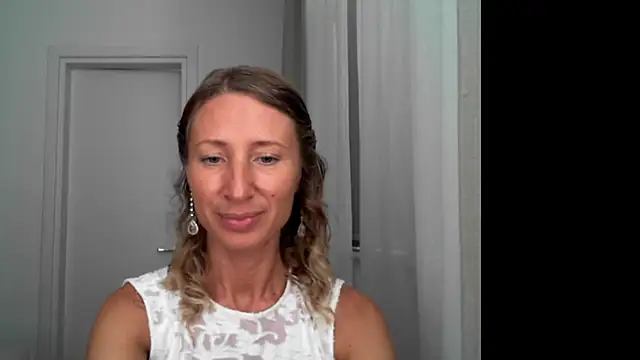 Snapshot of Paevoa chatting on September 30, 2025, 9:03 am Paevoa online show from September 30, 2025, 9:03 am