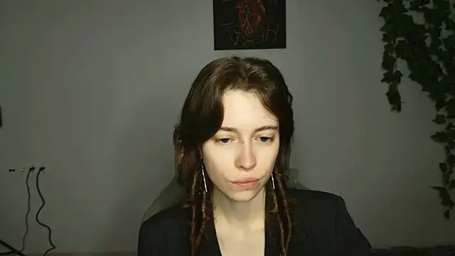 Snapshot of Yoka_paradoXXX chatting on October 10, 2025, 5:06 am Yoka paradoXXX online show from October 10, 2025, 5:06 am