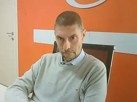 max79ve31 online show from October 9, 2025, 11:19 am