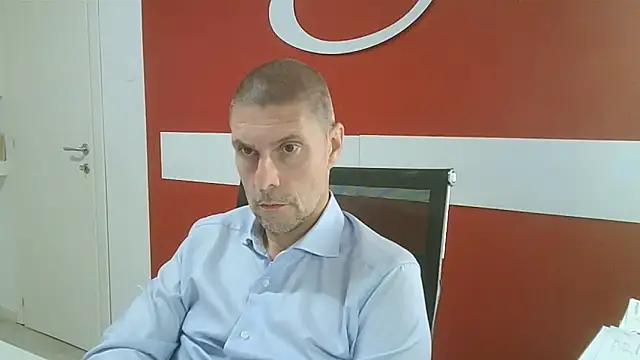Snapshot of max79ve31 chatting on May 19, 2026, 12:55 pm max79ve31 online show from May 19, 2026, 12:55 pm