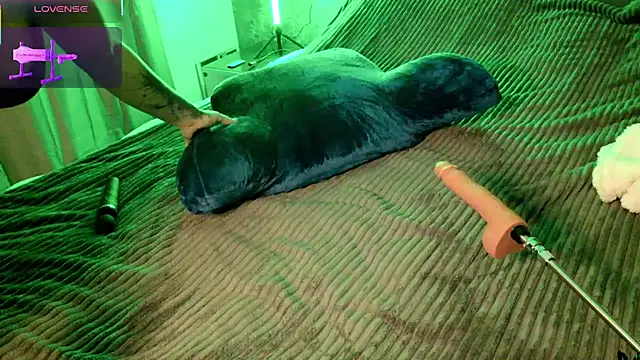 Happymaus online show from October 6, 2025, 8:39 pm