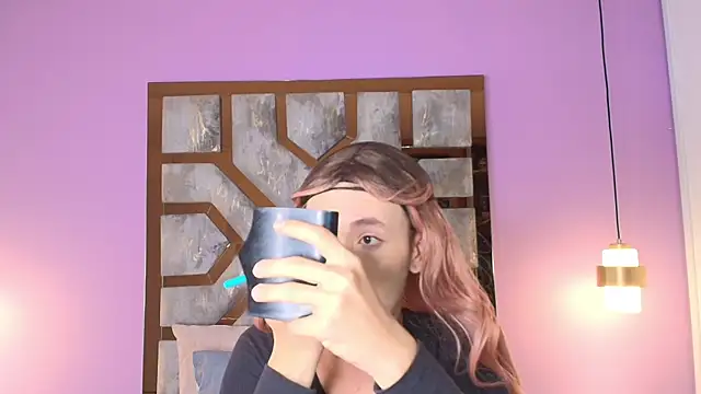 Electra Gosselin online show from September 19, 2025, 12:06 pm