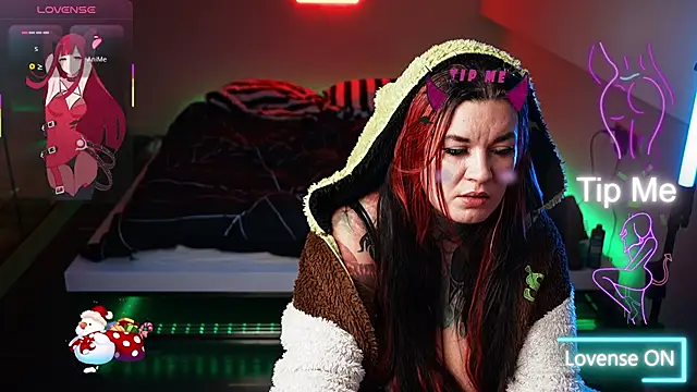 Snapshot of Sabien_DeMonia chatting on October 19, 2025, 7:14 pm Sabien DeMonia online show from October 19, 2025, 7:14 pm