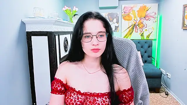 Charming Mysteriousss online show from September 10, 2025, 12:05 pm