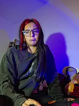 carolinerue online show from January 18, 2026, 11:58 am