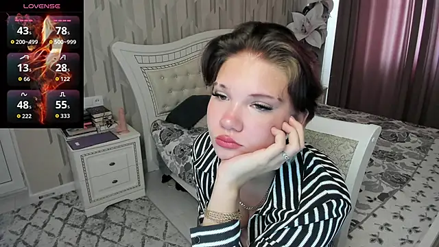 HarperMarryson online show from October 25, 2025, 7:05 am