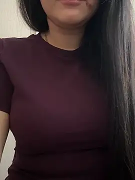 Molly-molly- online show from September 15, 2025, 7:08 am