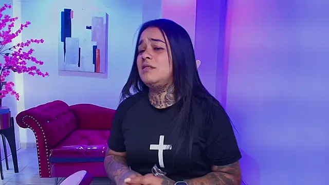 Black roseee online show from January 10, 2026, 3:52 am