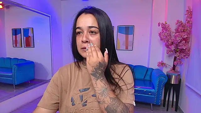 Black roseee online show from June 12, 2026, 3:38 am