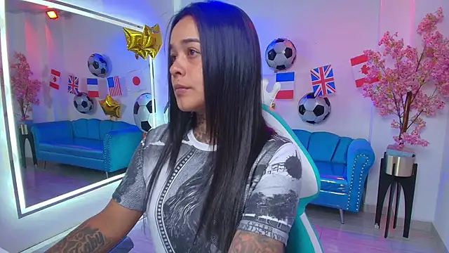 Black roseee online show from June 16, 2026, 3:53 am