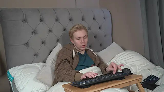 Snapshot of scottishtwink01 chatting on March 4, 2026, 3:07 pm scottishtwink01 online show from March 4, 2026, 3:07 pm