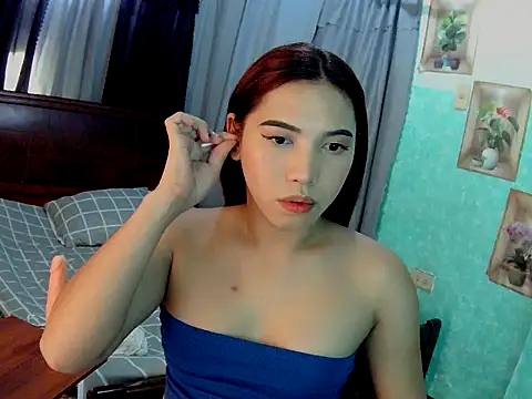 Snapshot of Chen_Lavin chatting on March 3, 2026, 6:19 am Chen Lavin online show from March 3, 2026, 6:19 am