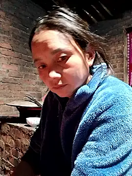 Snapshot of kemtuoi-sex chatting on February 12, 2026, 12:27 am kemtuoi-sex online show from February 12, 2026, 12:27 am