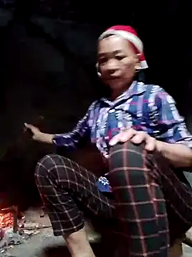 -Xuka-200 online show from November 9, 2025, 1:26 am