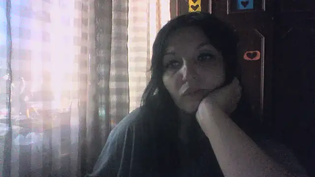 Snapshot of Breezy_88 chatting on September 24, 2025, 6:39 am Breezy 88 online show from September 24, 2025, 6:39 am