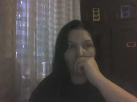 Snapshot of Breezy_88 chatting on November 10, 2025, 12:48 pm Breezy 88 online show from November 10, 2025, 12:48 pm