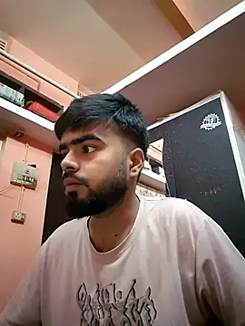 soniriyaa010101 online show from November 13, 2025, 9:19 am