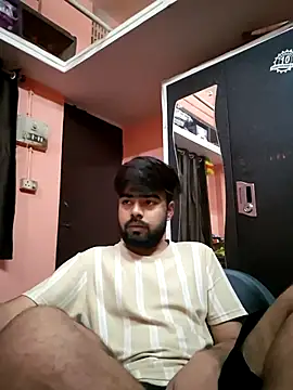 Snapshot of soniriyaa010101 chatting on June 6, 2026, 7:24 am soniriyaa010101 online show from June 6, 2026, 7:24 am