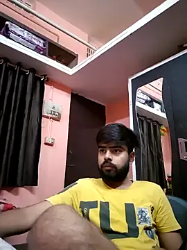 Snapshot of soniriyaa010101 chatting on June 14, 2026, 9:00 am soniriyaa010101 online show from June 14, 2026, 9:00 am