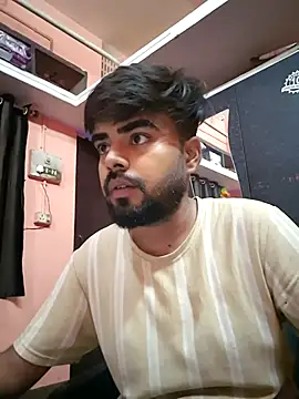Snapshot of soniriyaa010101 chatting on June 23, 2026, 6:17 pm soniriyaa010101 online show from June 23, 2026, 6:17 pm