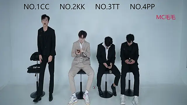 JL-sweetbaby1 online show from September 24, 2025, 12:19 pm