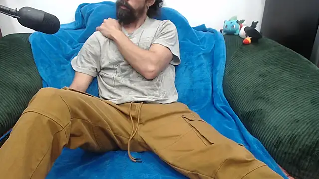Stringin69 online show from May 10, 2026, 3:44 am