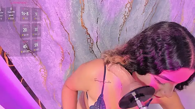 Snapshot of mia_cataleiya chatting on October 7, 2025, 11:51 am mia cataleiya online show from October 7, 2025, 11:51 am