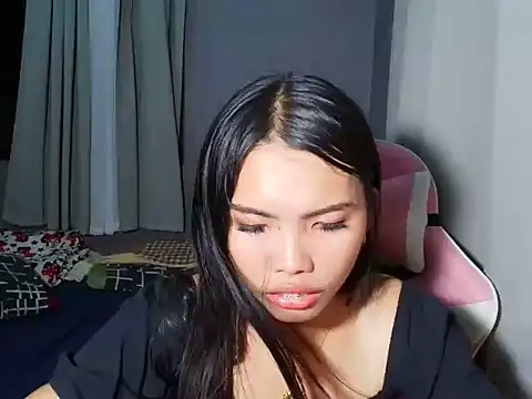 cutie milker online show from June 7, 2026, 4:44 pm