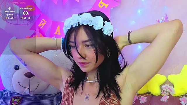 Snapshot of april_bennett chatting on June 30, 2026, 1:23 pm april bennett online show from June 30, 2026, 1:23 pm