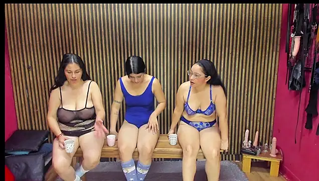 VantablackBDSMShow  online show from December 22, 2025, 12:35 pm