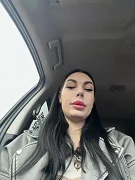 Snapshot of Bella_R0se chatting on March 28, 2026, 1:00 pm Bella R0se online show from March 28, 2026, 1:00 pm