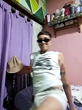 Ismaa  98 online show from December 17, 2025, 7:36 am