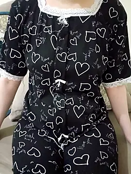 Snapshot of Lamya-dalo3a chatting on May 22, 2026, 12:29 am Lamya-dalo3a online show from May 22, 2026, 12:29 am