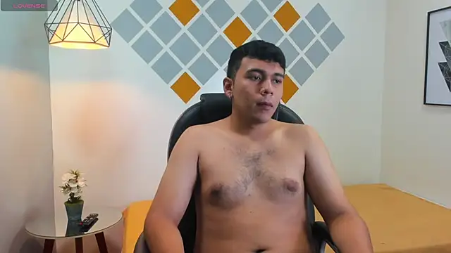 Snapshot of titanxero chatting on October 11, 2025, 11:42 am titanxero online show from October 11, 2025, 11:42 am