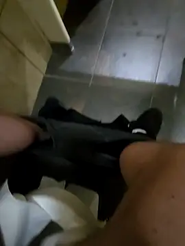 Snapshot of maxelbueno chatting on September 22, 2025, 7:49 pm maxelbueno online show from September 22, 2025, 7:49 pm